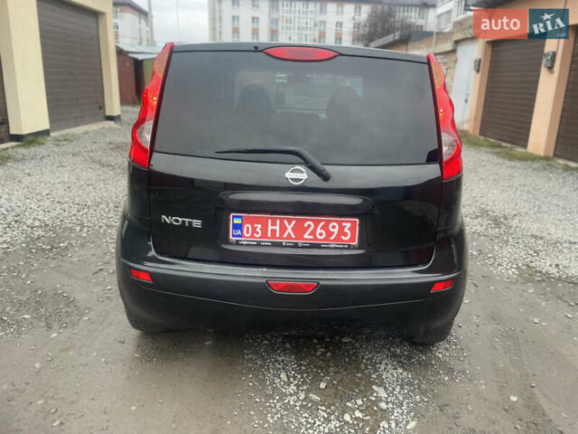 Черный Ниссан Ноут, объемом двигателя 1.4 л и пробегом 235 тыс. км за 4900 $, фото 3 на Automoto.ua