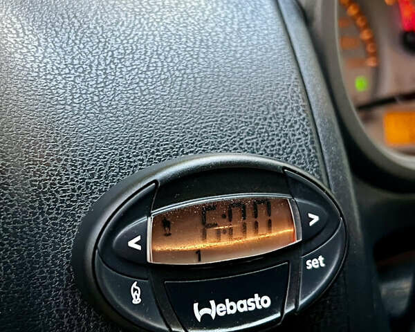 Черный Ниссан Ноут, объемом двигателя 1.6 л и пробегом 172 тыс. км за 5800 $, фото 28 на Automoto.ua