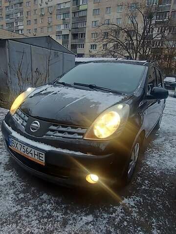 Чорний Ніссан Ноут, об'ємом двигуна 1.46 л та пробігом 157 тис. км за 6000 $, фото 2 на Automoto.ua