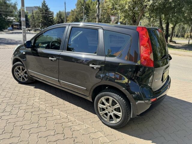 Ніссан Ноут 2006 у Кривому Розі на Automoto.ua Чорний Ніссан Ноут, об'ємом двигуна 1.4 л та пробігом 150 тис. км за 4999 $, фото 4 на Automoto.ua