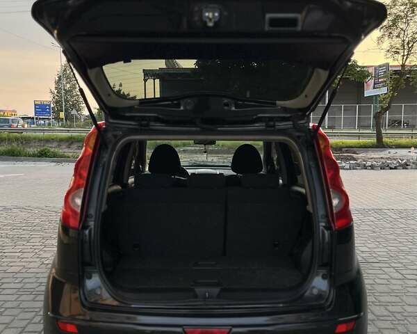 Черный Ниссан Ноут, объемом двигателя 1.5 л и пробегом 222 тыс. км за 5500 $, фото 13 на Automoto.ua