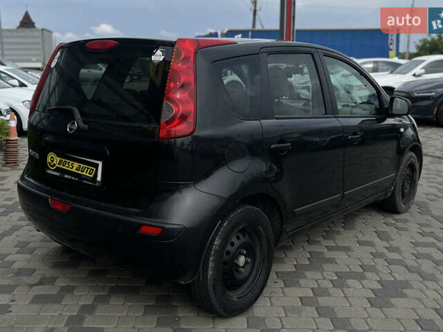 Черный Ниссан Ноут, объемом двигателя 1.6 л и пробегом 315 тыс. км за 5500 $, фото 6 на Automoto.ua