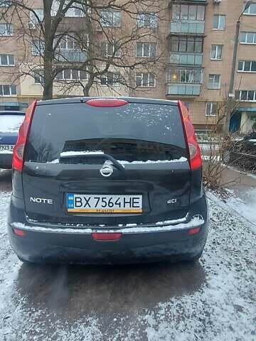 Чорний Ніссан Ноут, об'ємом двигуна 1.46 л та пробігом 157 тис. км за 6000 $, фото 8 на Automoto.ua