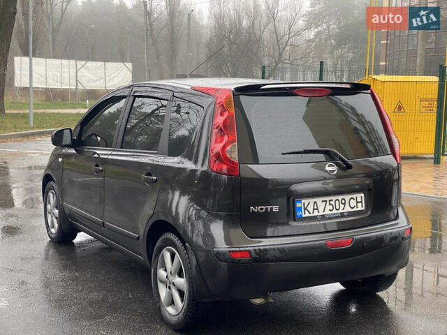 Чорний Ніссан Ноут, об'ємом двигуна 1.6 л та пробігом 227 тис. км за 6600 $, фото 6 на Automoto.ua