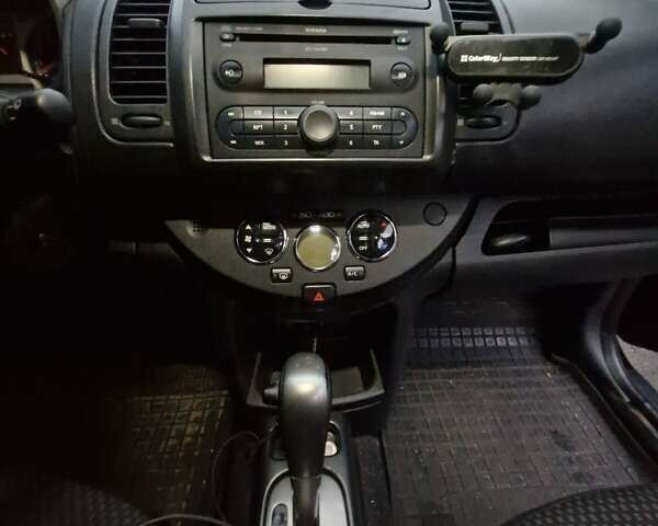 Ніссан Ноут 2006 у Києві на Automoto.ua Чорний Ніссан Ноут, об'ємом двигуна 1.6 л та пробігом 226 тис. км за 6000 $, фото 11 на Automoto.ua