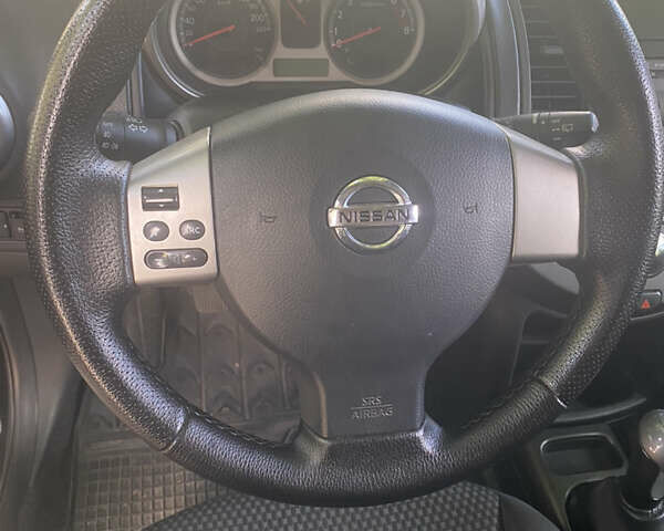 Черный Ниссан Ноут, объемом двигателя 1.6 л и пробегом 228 тыс. км за 5800 $, фото 10 на Automoto.ua