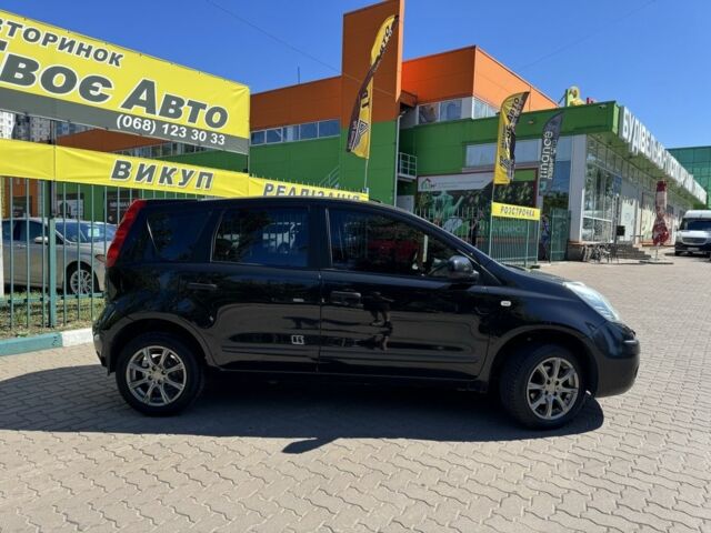 Ніссан Ноут 2006 у Кривому Розі на Automoto.ua Чорний Ніссан Ноут, об'ємом двигуна 1.4 л та пробігом 150 тис. км за 4999 $, фото 7 на Automoto.ua