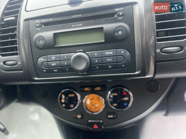 Черный Ниссан Ноут, объемом двигателя 1.4 л и пробегом 235 тыс. км за 4900 $, фото 15 на Automoto.ua