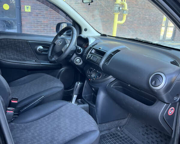 Черный Ниссан Ноут, объемом двигателя 1.6 л и пробегом 179 тыс. км за 6999 $, фото 12 на Automoto.ua