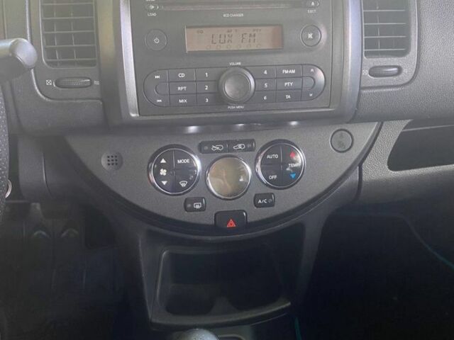 Черный Ниссан Ноут, объемом двигателя 1.6 л и пробегом 238 тыс. км за 5750 $, фото 7 на Automoto.ua