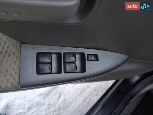 Чорний Ніссан Ноут, об'ємом двигуна 1.6 л та пробігом 327 тис. км за 4500 $, фото 9 на Automoto.ua