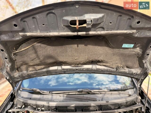 Чорний Ніссан Ноут, об'ємом двигуна 1.4 л та пробігом 209 тис. км за 5250 $, фото 9 на Automoto.ua