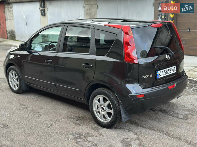 Черный Ниссан Ноут, объемом двигателя 1.6 л и пробегом 223 тыс. км за 4999 $, фото 7 на Automoto.ua