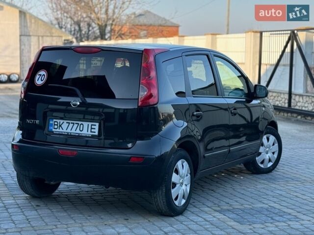 Черный Ниссан Ноут, объемом двигателя 1.6 л и пробегом 186 тыс. км за 5950 $, фото 9 на Automoto.ua