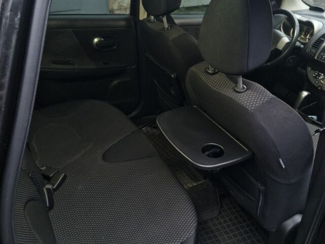 Чорний Ніссан Ноут, об'ємом двигуна 1.6 л та пробігом 226 тис. км за 6000 $, фото 13 на Automoto.ua