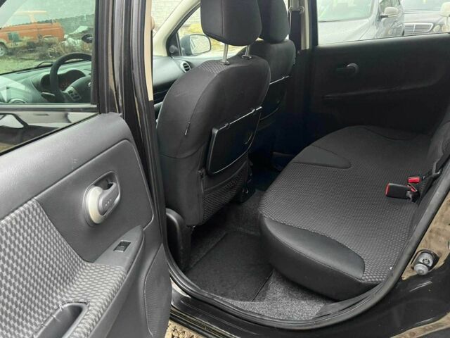 Чорний Ніссан Ноут, об'ємом двигуна 0 л та пробігом 150 тис. км за 5500 $, фото 11 на Automoto.ua