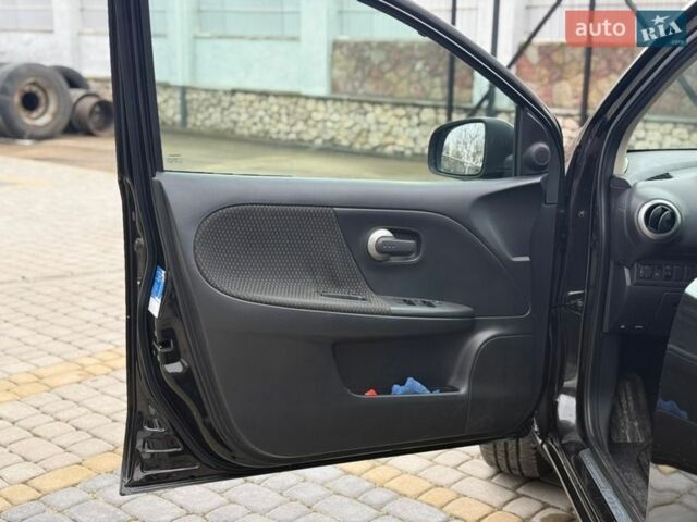 Чорний Ніссан Ноут, об'ємом двигуна 1.6 л та пробігом 168 тис. км за 6950 $, фото 11 на Automoto.ua