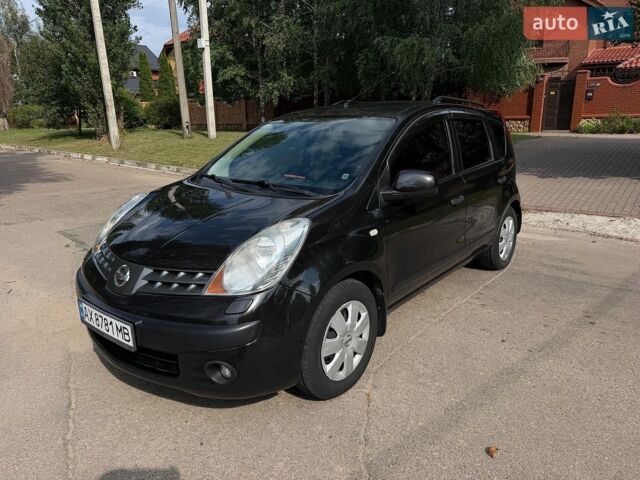Черный Ниссан Ноут, объемом двигателя 1.6 л и пробегом 229 тыс. км за 5800 $, фото 7 на Automoto.ua