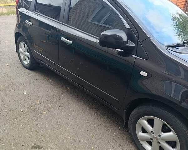 Черный Ниссан Ноут, объемом двигателя 1.46 л и пробегом 270 тыс. км за 4900 $, фото 5 на Automoto.ua