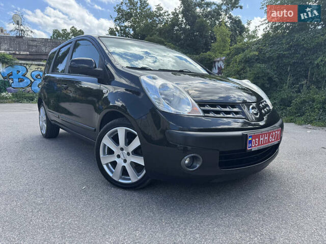 Черный Ниссан Ноут, объемом двигателя 1.6 л и пробегом 192 тыс. км за 6200 $, фото 34 на Automoto.ua