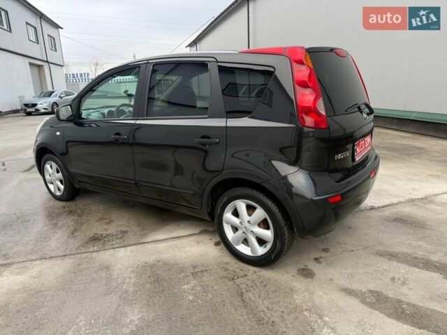 Чорний Ніссан Ноут, об'ємом двигуна 1.6 л та пробігом 194 тис. км за 6000 $, фото 11 на Automoto.ua