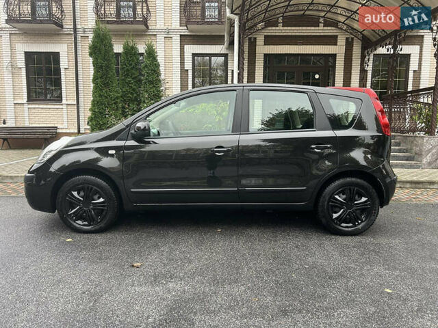 Чорний Ніссан Ноут, об'ємом двигуна 1.6 л та пробігом 192 тис. км за 5690 $, фото 24 на Automoto.ua
