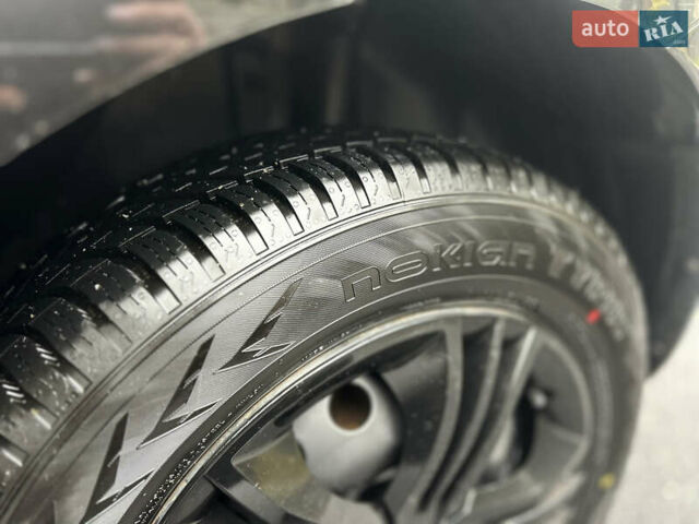 Чорний Ніссан Ноут, об'ємом двигуна 1.6 л та пробігом 192 тис. км за 5690 $, фото 56 на Automoto.ua