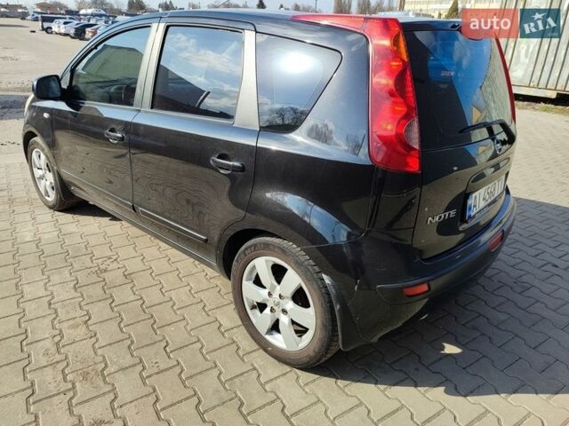 Черный Ниссан Ноут, объемом двигателя 1.6 л и пробегом 220 тыс. км за 3800 $, фото 2 на Automoto.ua