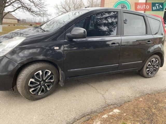 Черный Ниссан Ноут, объемом двигателя 1.39 л и пробегом 256 тыс. км за 4600 $, фото 6 на Automoto.ua