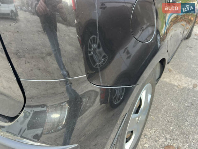 Чорний Ніссан Ноут, об'ємом двигуна 1.39 л та пробігом 247 тис. км за 4150 $, фото 15 на Automoto.ua