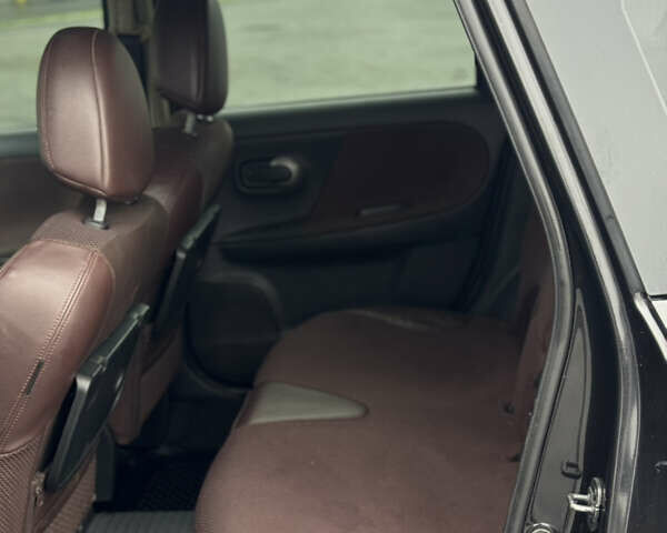 Черный Ниссан Ноут, объемом двигателя 1.6 л и пробегом 176 тыс. км за 5600 $, фото 10 на Automoto.ua