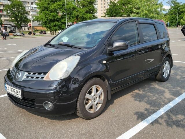 Чорний Ніссан Ноут, об'ємом двигуна 1.6 л та пробігом 178 тис. км за 6500 $, фото 5 на Automoto.ua