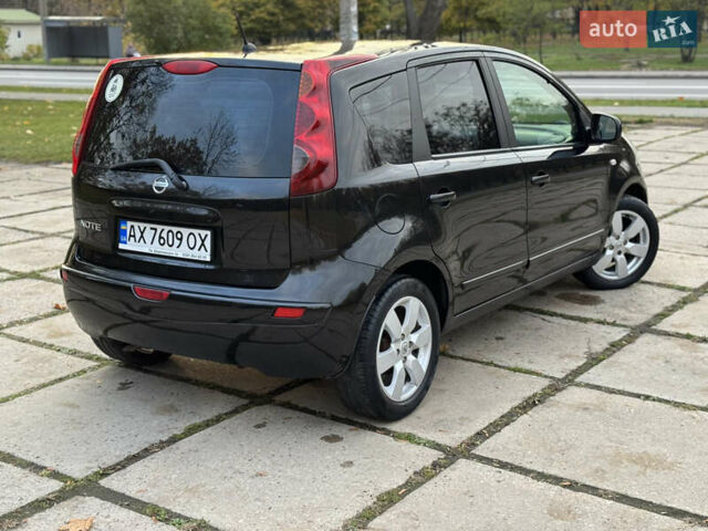 Чорний Ніссан Ноут, об'ємом двигуна 1.6 л та пробігом 157 тис. км за 6800 $, фото 13 на Automoto.ua