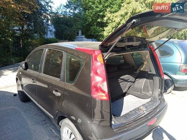 Ніссан Ноут 2007 у Львові на Automoto.ua Чорний Ніссан Ноут, об'ємом двигуна 1.6 л та пробігом 250 тис. км за 5500 $, фото 10 на Automoto.ua