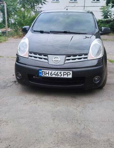Черный Ниссан Ноут, объемом двигателя 1.6 л и пробегом 190 тыс. км за 5500 $, фото 5 на Automoto.ua