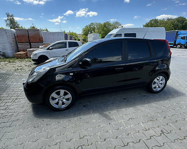 Черный Ниссан Ноут, объемом двигателя 1.6 л и пробегом 183 тыс. км за 7200 $, фото 4 на Automoto.ua