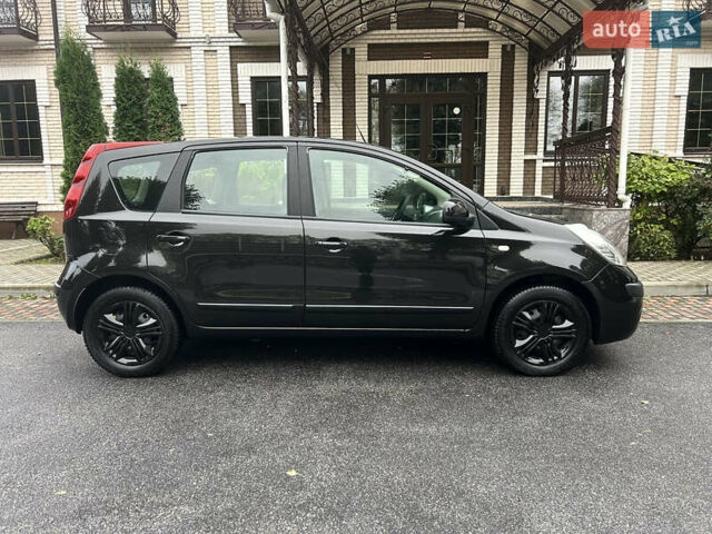 Чорний Ніссан Ноут, об'ємом двигуна 1.6 л та пробігом 192 тис. км за 5690 $, фото 8 на Automoto.ua