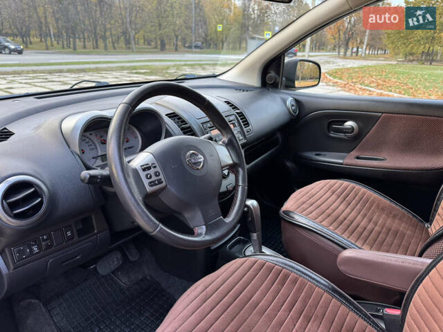 Чорний Ніссан Ноут, об'ємом двигуна 1.6 л та пробігом 157 тис. км за 6800 $, фото 21 на Automoto.ua