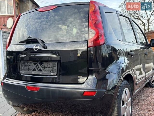 Черный Ниссан Ноут, объемом двигателя 1.6 л и пробегом 200 тыс. км за 6150 $, фото 63 на Automoto.ua