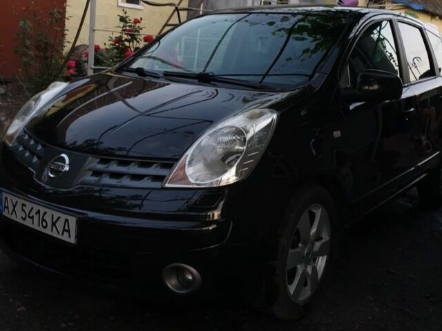 Чорний Ніссан Ноут, об'ємом двигуна 1.6 л та пробігом 208 тис. км за 6500 $, фото 2 на Automoto.ua