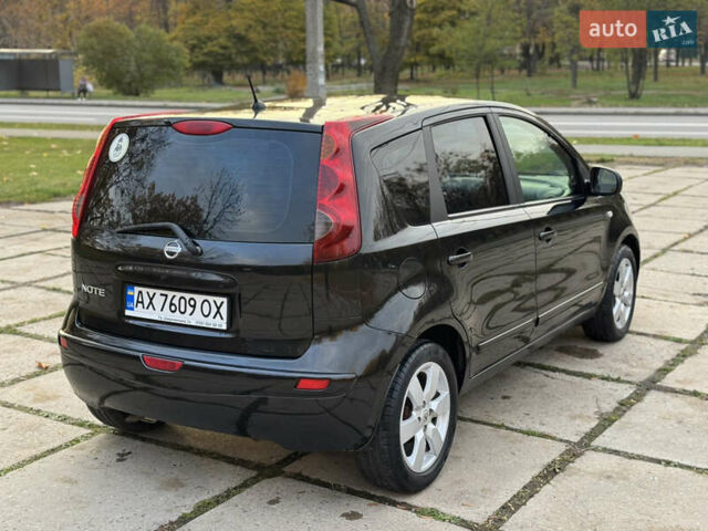 Чорний Ніссан Ноут, об'ємом двигуна 1.6 л та пробігом 157 тис. км за 6800 $, фото 8 на Automoto.ua