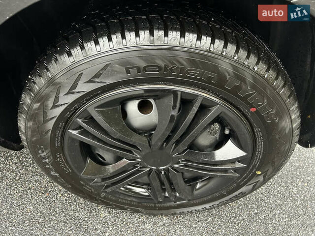 Чорний Ніссан Ноут, об'ємом двигуна 1.6 л та пробігом 192 тис. км за 5690 $, фото 55 на Automoto.ua