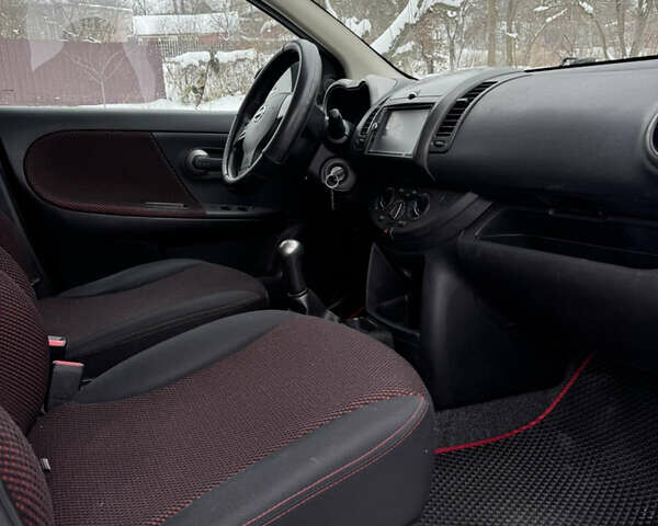 Черный Ниссан Ноут, объемом двигателя 1.6 л и пробегом 268 тыс. км за 5300 $, фото 9 на Automoto.ua