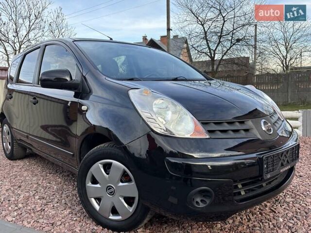 Чорний Ніссан Ноут, об'ємом двигуна 1.6 л та пробігом 200 тис. км за 6150 $, фото 31 на Automoto.ua