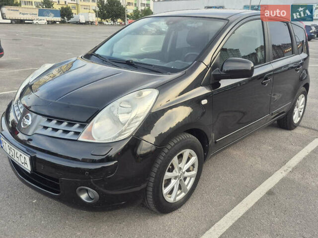 Чорний Ніссан Ноут, об'ємом двигуна 1.6 л та пробігом 212 тис. км за 7000 $, фото 1 на Automoto.ua
