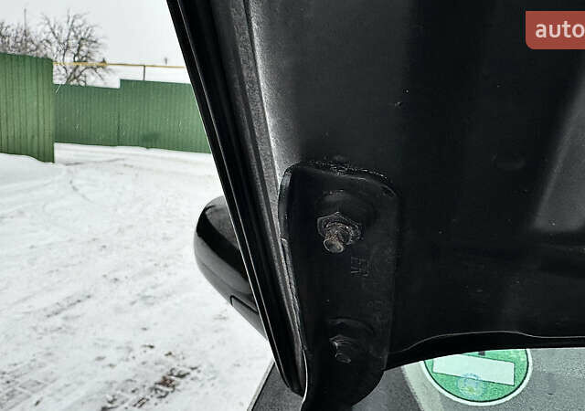 Черный Ниссан Ноут, объемом двигателя 1.4 л и пробегом 156 тыс. км за 5649 $, фото 57 на Automoto.ua