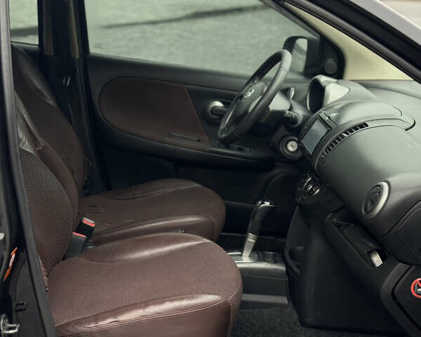 Черный Ниссан Ноут, объемом двигателя 1.6 л и пробегом 176 тыс. км за 5600 $, фото 9 на Automoto.ua