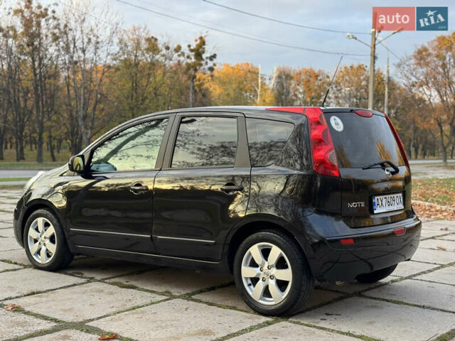 Чорний Ніссан Ноут, об'ємом двигуна 1.6 л та пробігом 157 тис. км за 6800 $, фото 4 на Automoto.ua