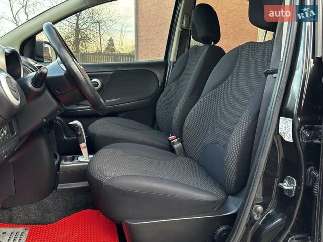 Черный Ниссан Ноут, объемом двигателя 1.6 л и пробегом 200 тыс. км за 6150 $, фото 79 на Automoto.ua