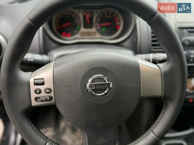 Чорний Ніссан Ноут, об'ємом двигуна 1.6 л та пробігом 194 тис. км за 6000 $, фото 53 на Automoto.ua